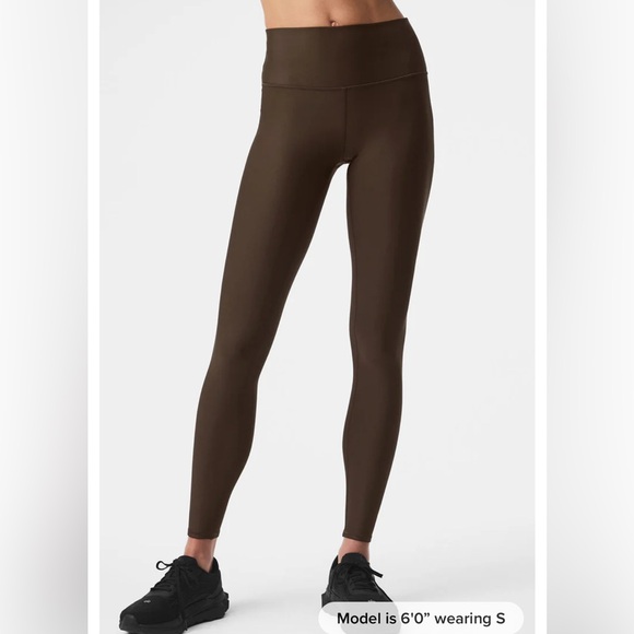 ALO Yoga Pants - ALO 7/8 High Waist Airlift Legging - Sz XS - Espresso